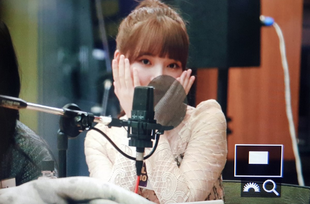 190123 아이돌라디오
#예린 #Yerin #여자친구 #GFRIEND