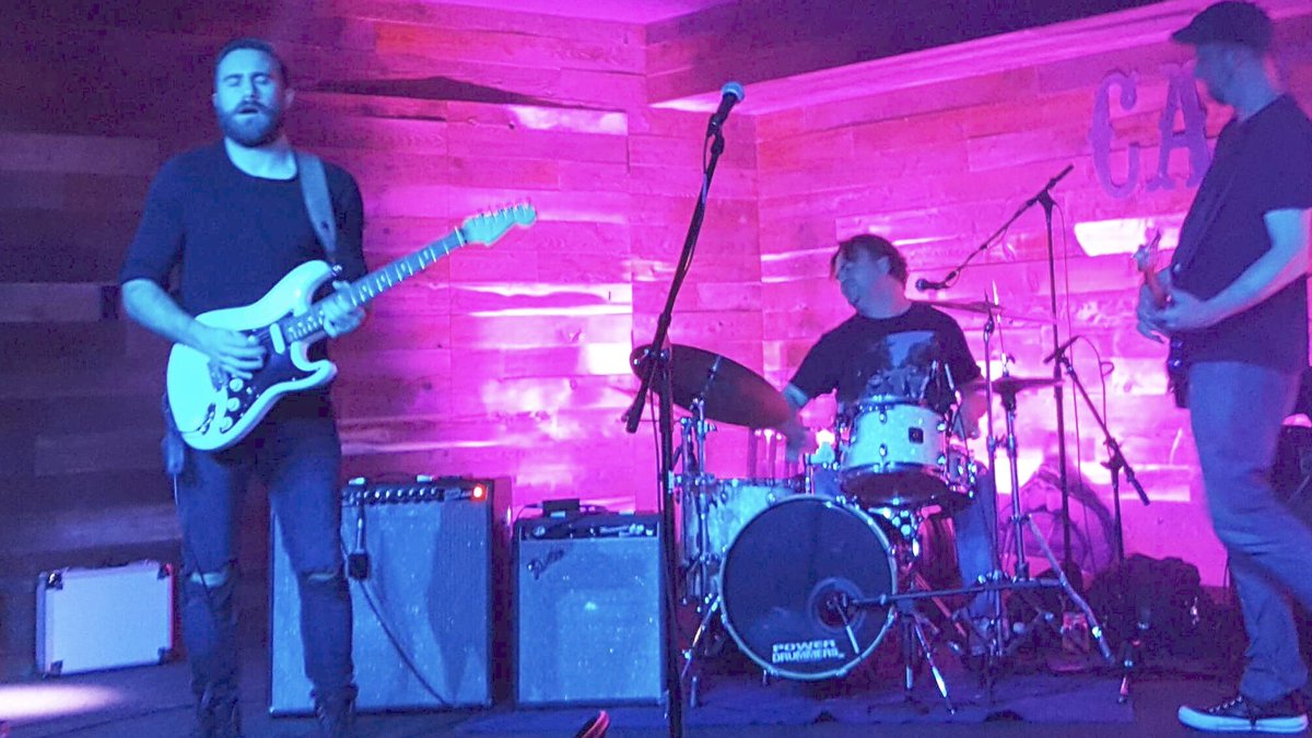 RichDrumDude's tweet photo. Come help #CSEBand celebrate Jarret Cruz’s Birthday as we host @TheCanyonCowboy’s Wednesday Jam, 8:30-11:30pm! 🎂🎂🎂 Drums, amps and PA provided! Come Play!!! 🥁🎸🎤🎶🎵
@SoultoneCymbals @AquarianHeads @xceldrumsticks @PeaceMusical https://t.co/EX5pke3CCY