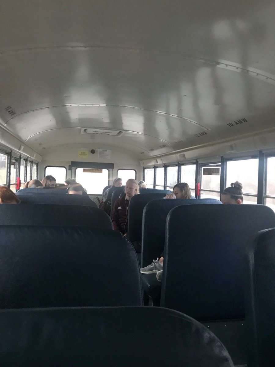 KySportsGuys's tweet photo. @ladyhornetshoop on their way to the gym. @GunnarWord and @TheStocktony along for the ride. Listen to the pregame show around 8:45 Central on @991TheHoss and the TuneIn app. #ClassAState https://t.co/WTFOLoPNjq
