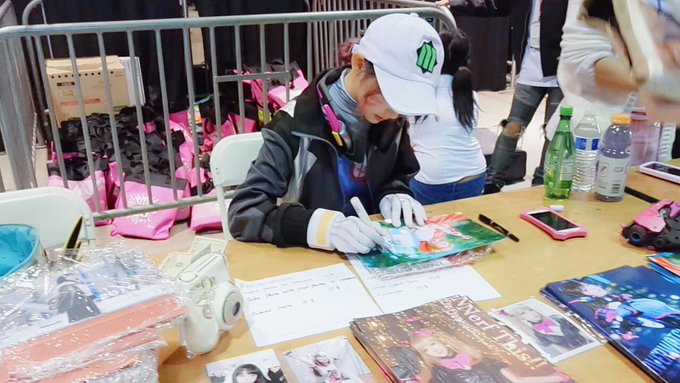 Twitterのコスプレ画像9