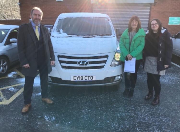 LifebridgeE's tweet image. Meet our new 8 seater minibus, part funded by Awards for All and Provincial Walsh Trust. 🚐#accessible #lifebridgeonthemove