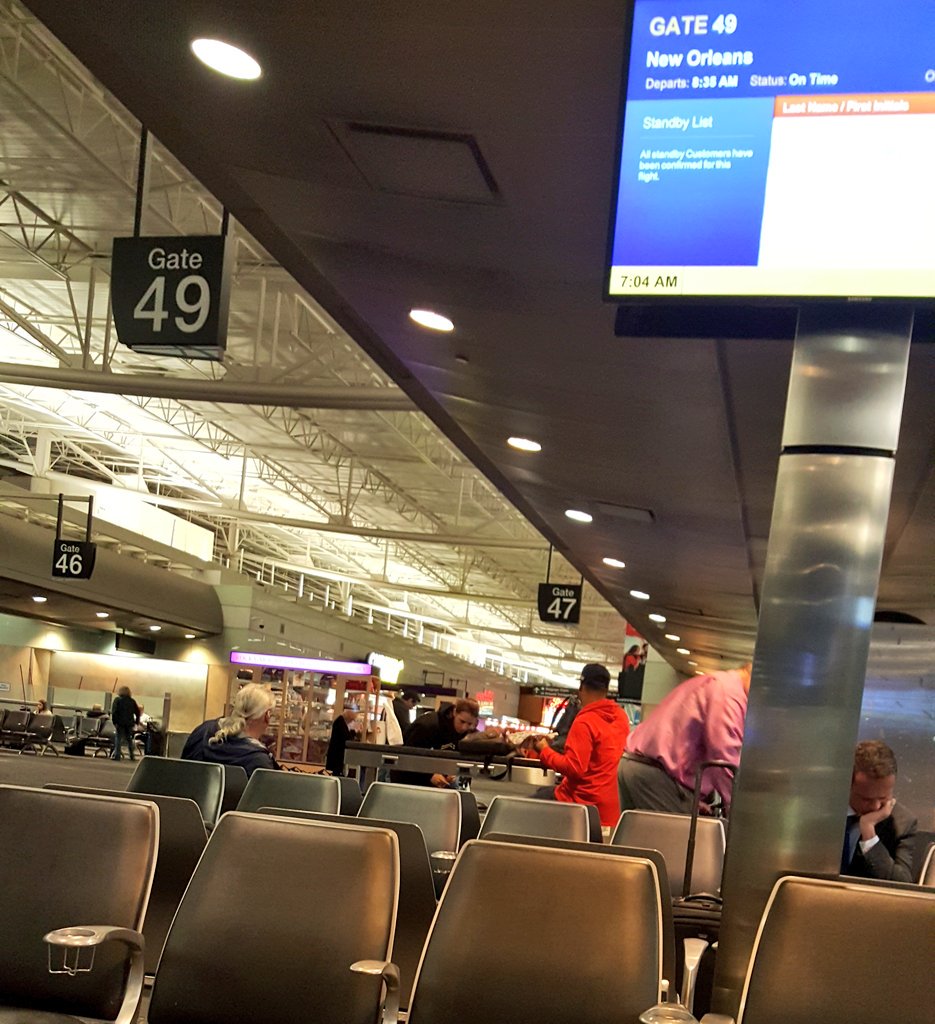 JohnnyCochranIV's tweet photo. Another round of #traveling. This week it's off to the #PGAShow in #Orlando.
#teegifts #golf #worklife #golfadministration https://t.co/1kxPqdPlv6