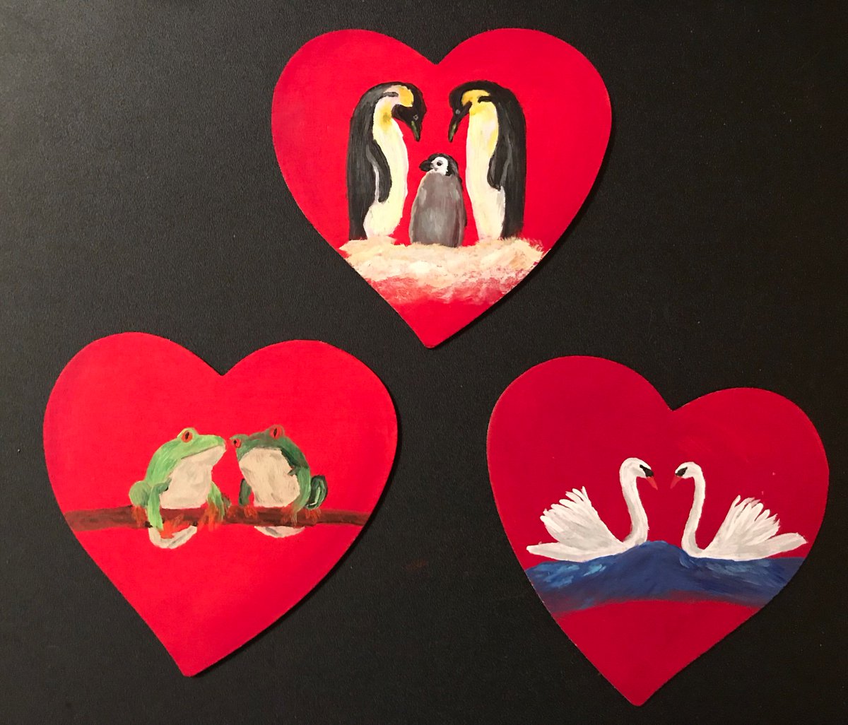 Duchess1901's tweet photo. Need a custom painting for Valentine’s Day? I can help you out! Imagine your names on these animal magnets! #Penguins #frogs #swans #love #ValentinesDay #heart #customized https://t.co/Jc1J8HM15F