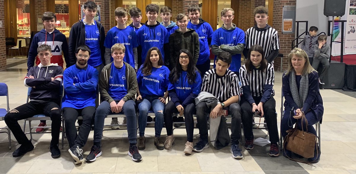 damiendellcork's tweet image. Huge thanks to all the TY students who were a massive help to running today’s event #DellCITVex @vexireland @DellIreland