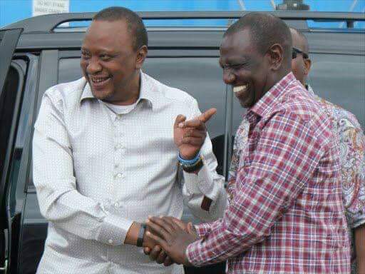 solo_ambuku's tweet photo. Reports are rife that @UKenyatta has trimmed DP Ruto ’s power by elevating Fred Matiangi. Political pundits say this might have forced Ruto to travel to #Mombasa. Those present at #BarkaCafe said Ruto and Uhuru sat side by side during lunch. - @CapitalFMKenya . #HandshakeJitters https://t.co/TIYhQsLPPq