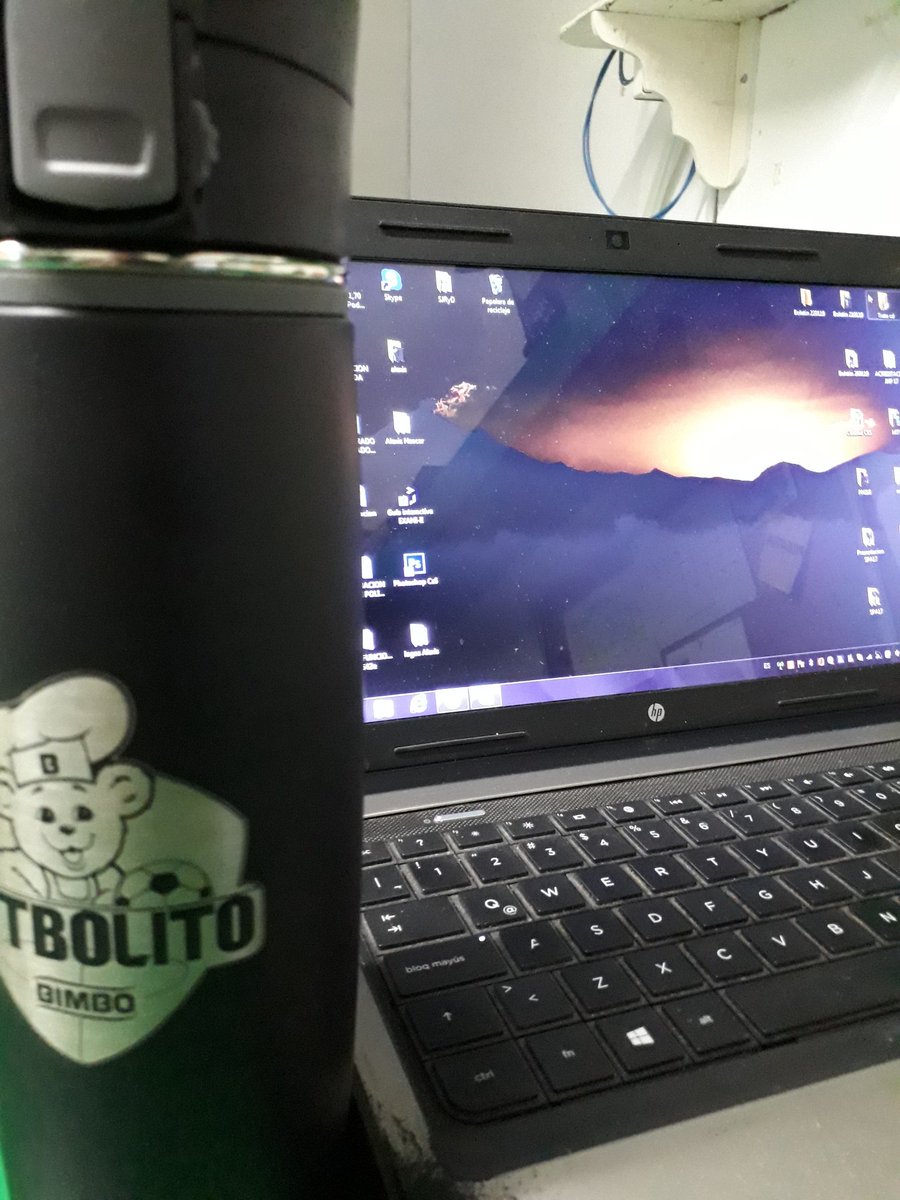 AlexisRamrezRo2's tweet photo. A iniciar el día con un buen cafecito... Ama a tu Enemigo porque es el único Pendejo que piensa en ti las 24 horas... #UnoMas #VidaAunSobra #AmigosMas https://t.co/4HrMiHGG6r