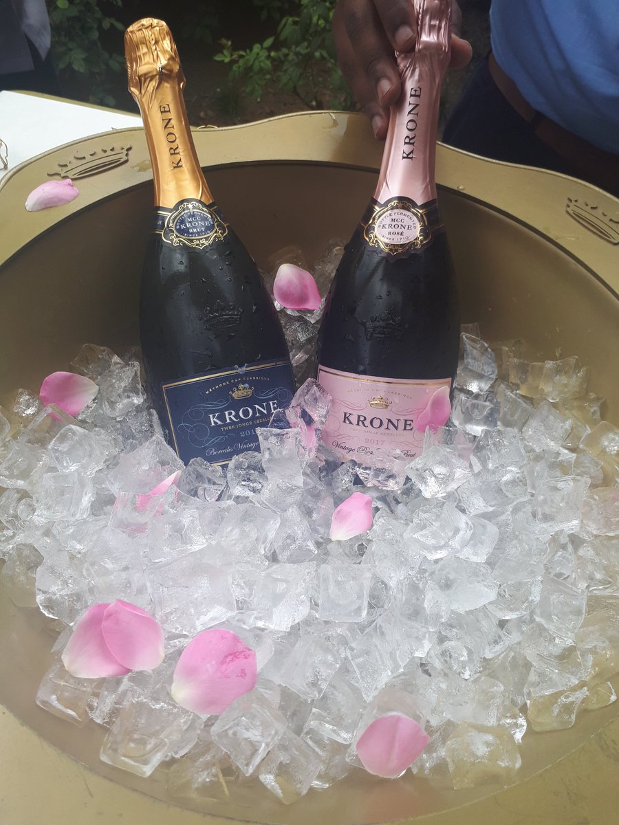 YayaRSA's tweet image. BRAND NEW on @MNet #FindingTheOne looks like it&apos;s going to be a great show. #MNetCaseFile ❤