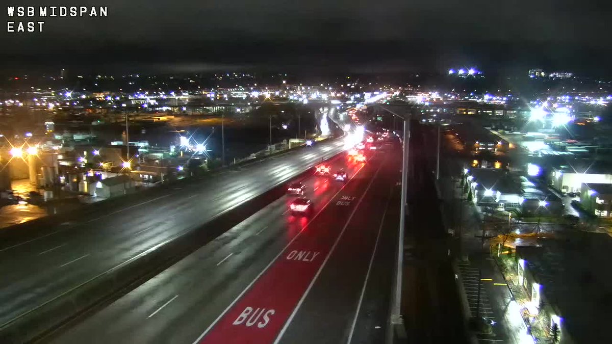 westseattleblog's tweet image. Back on early #seattlesqueeze #realign99 #viadoom watch here: westseattleblog.com/2019/01/traffi…