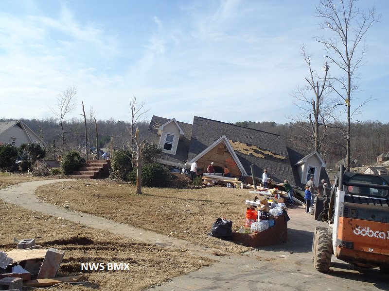 spann's tweet photo. On this date in 2012… An EF-3 tornado tore through Tarrant, Center Point, Clay, and Argo during the pre-dawn hours. A 16-year-old girl was killed in Clay. The tornado damage path was approximately 15.5 miles long and was 880 yards wide at its widest point. https://t.co/L5ZHlBwVyV