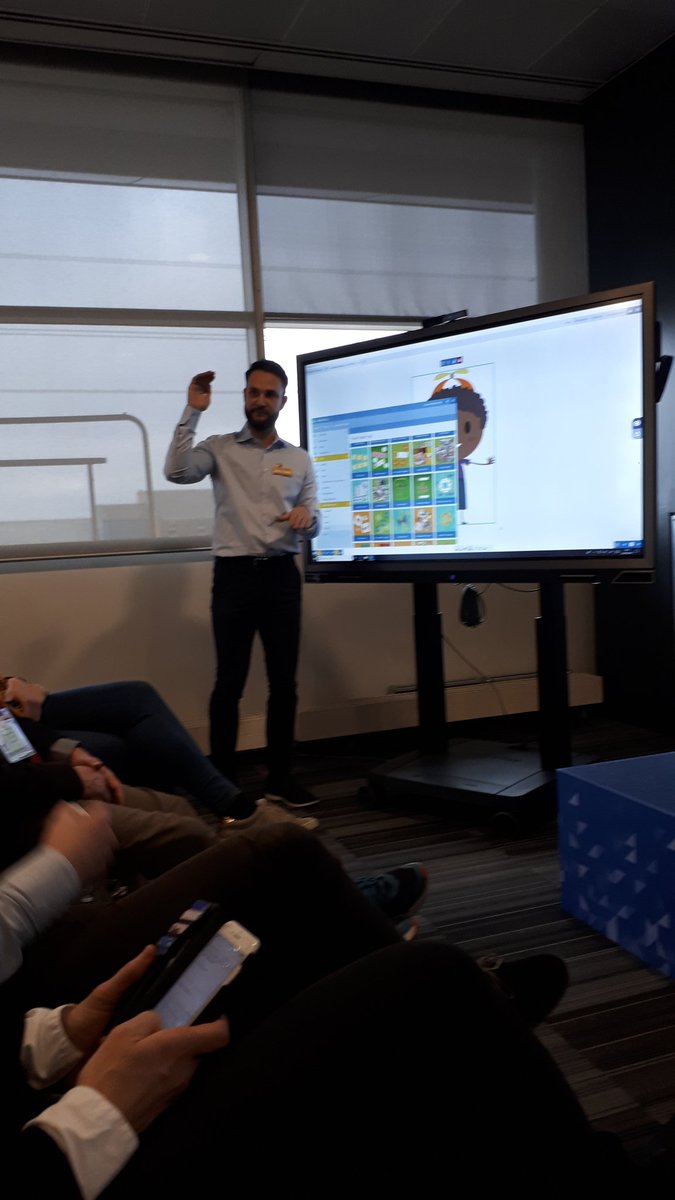 <a href="/InteractivEirik/">Eirik Moengen</a> presenterer Prowise på #BETT2019 👍👍