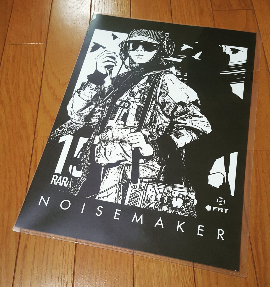 hsoyn's tweet photo. NOISEMAKER "RARA PROJECT" の NOISEMAKER × WK Interact オリジナルアート GET🎉
お店で服を見てたら... ゆーたさん現れた✨ うわあああ!💥
話しして握手してもらった! うれしぎる!🤣🤣🤣
ライブの時の MC と同じくゆるーくて (笑)
#RARA #NOISEMAKER #WKInteract https://t.co/Y5WMGscby6