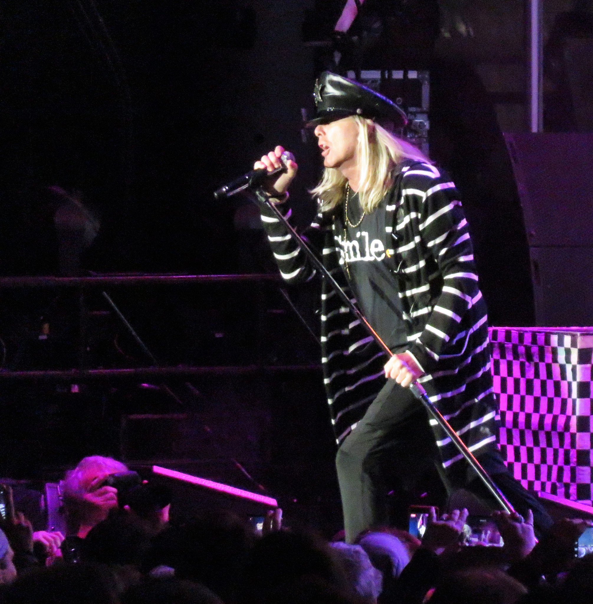 Happy Birthday to Robin Zander of   Pics taken at this past summer. 