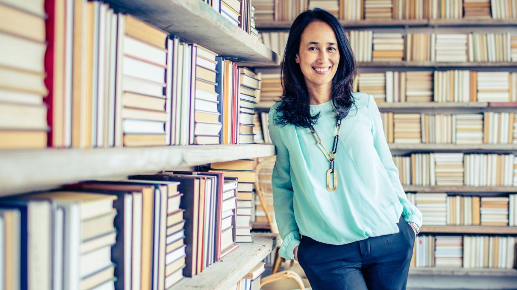 Forbes's tweet photo. Inside Minted’s plan to take on Hallmark—and the rest of the retail art world—by handing over design decisions to the crowd: https://t.co/vemg6PhLPX https://t.co/nZXI4vyctO