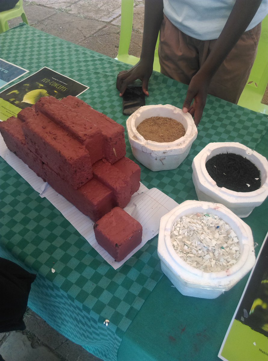 Neil_Bomett's tweet photo. Making a greener Kenya one block at a time !!
#ecoconcepts #TechExpo9 
sustainable infrastructure💪 https://t.co/jOT8LwwZ84