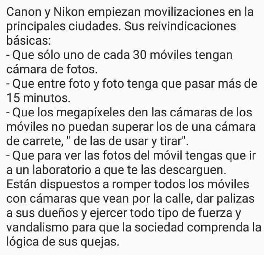 fernandot's tweet photo. El sector de la fotografía se solidariza con los taxistas y alinea con ellos sus reivindicaciones https://t.co/dsZsHjeacX