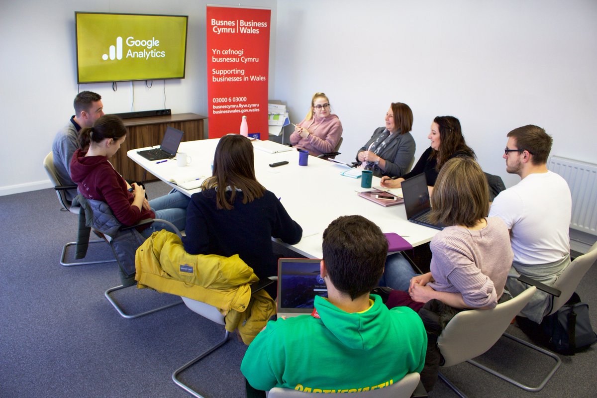 A big thank you to <a href="/neiljamesowen/">Neil James Owen</a> from <a href="/EllisonMkt/">Ellison Marketing</a> for another great workshop today here at the hub, plenty to learn and plenty of businesses eager to learn it!