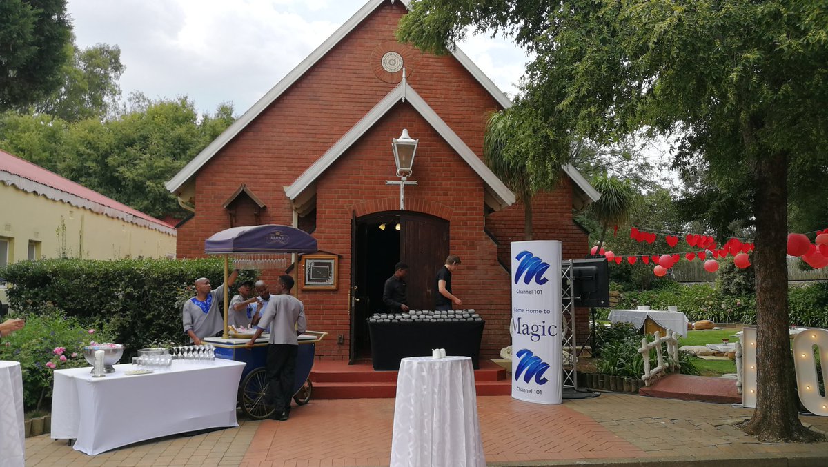 BiancaHartel's tweet image. How romantic is the set-up launching @MNet&apos;s latest reality offering? 😍 #FindingTheOne is an entertaining new spin on the reality dating concept. Keep an eye out for it this year! 
#MNetCaseFile