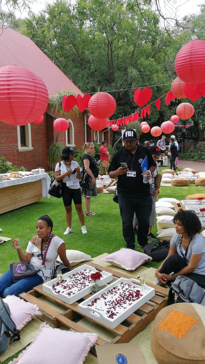 BiancaHartel's tweet image. How romantic is the set-up launching @MNet&apos;s latest reality offering? 😍 #FindingTheOne is an entertaining new spin on the reality dating concept. Keep an eye out for it this year! 
#MNetCaseFile