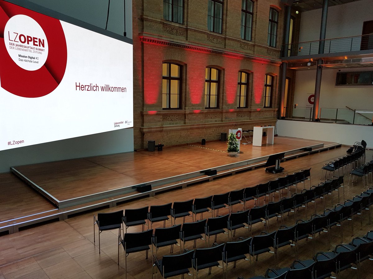 LZnetNEWS's tweet photo. Gleich ist es soweit: #LZOpen - Mission Digital startet in Berlin. Wir freuen uns auf spannende Vorträge! #retail #FMCG https://t.co/yfEii6OdqI