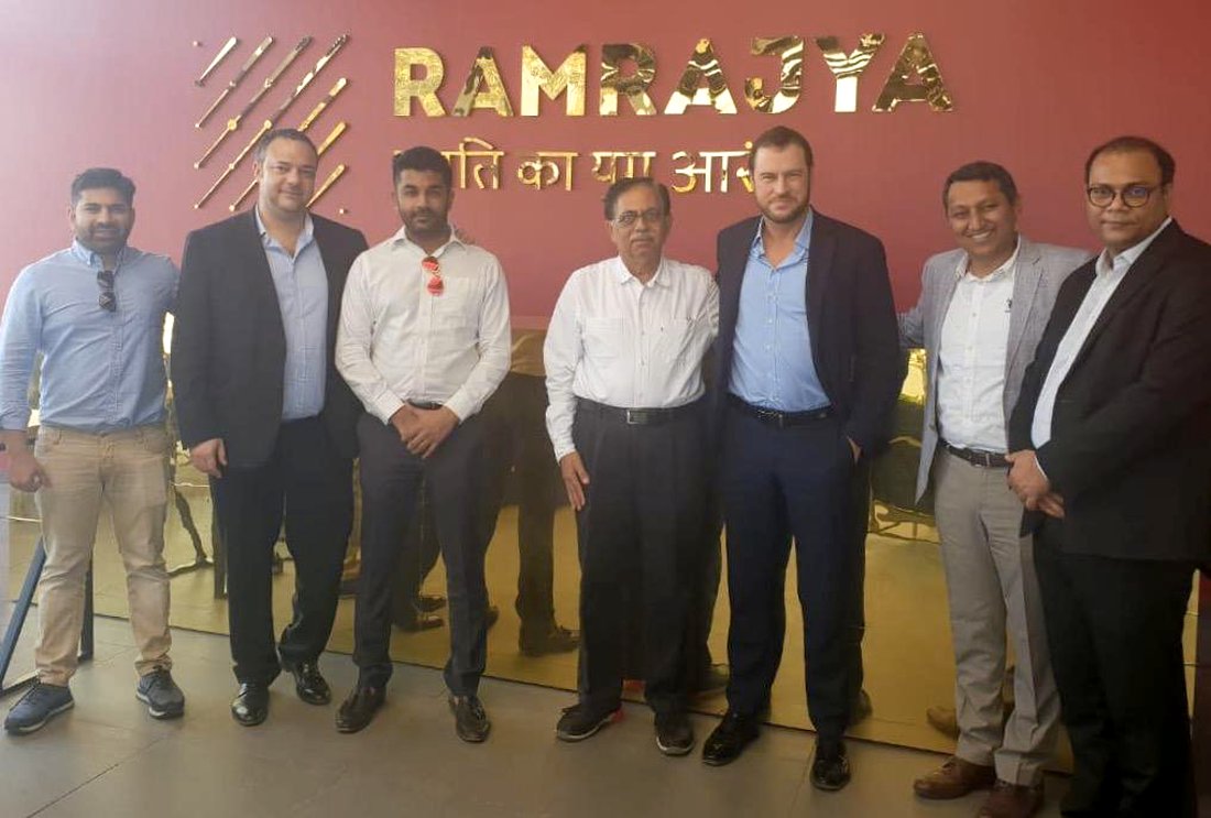 PlanetSmartCity's tweet photo. Giovanni Savio, CEO di Planet e Daniele Russolillo (@darussol), Deputy CEO del competence center del gruppo, in India per l'espansione di Planet. Una site visit si è svolta nel cantiere del progetto Ramrajya a Mumbai con gli amici di Xanadu, PMO dello sviluppo immobiliare. https://t.co/JMUoK9FWOE