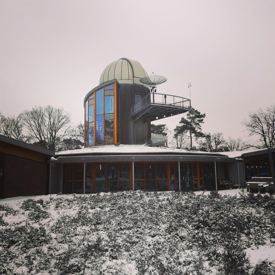 Ieder jaar zijn wij aanwezig bij de Winterwandeling van VNO-NCW Midden. Zelden is het decor zo toepasselijk als vandaag. Collega Loes mocht temidden van dit winterse decor ons bedrijf in het zonnetje zetten met een 1 minuut pitch.