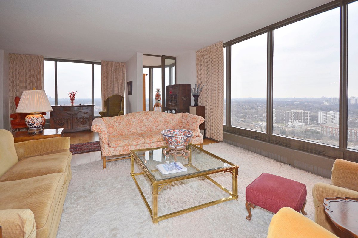 ellidavis's tweet photo. New Price! Palace Pier - Expansive Suite (Approx. 3,242 Sq Ft) With Gorgeous North/East/West Lake & City Views! Private Shuttle to Union Stn, Indoor Salt Water Pool, Fitness Centre, Restaurant, Guest Suites & More! https://t.co/USv7lKcmxS #TorontoRealEstate #ElliDavisCondos https://t.co/hRS98PGsI8