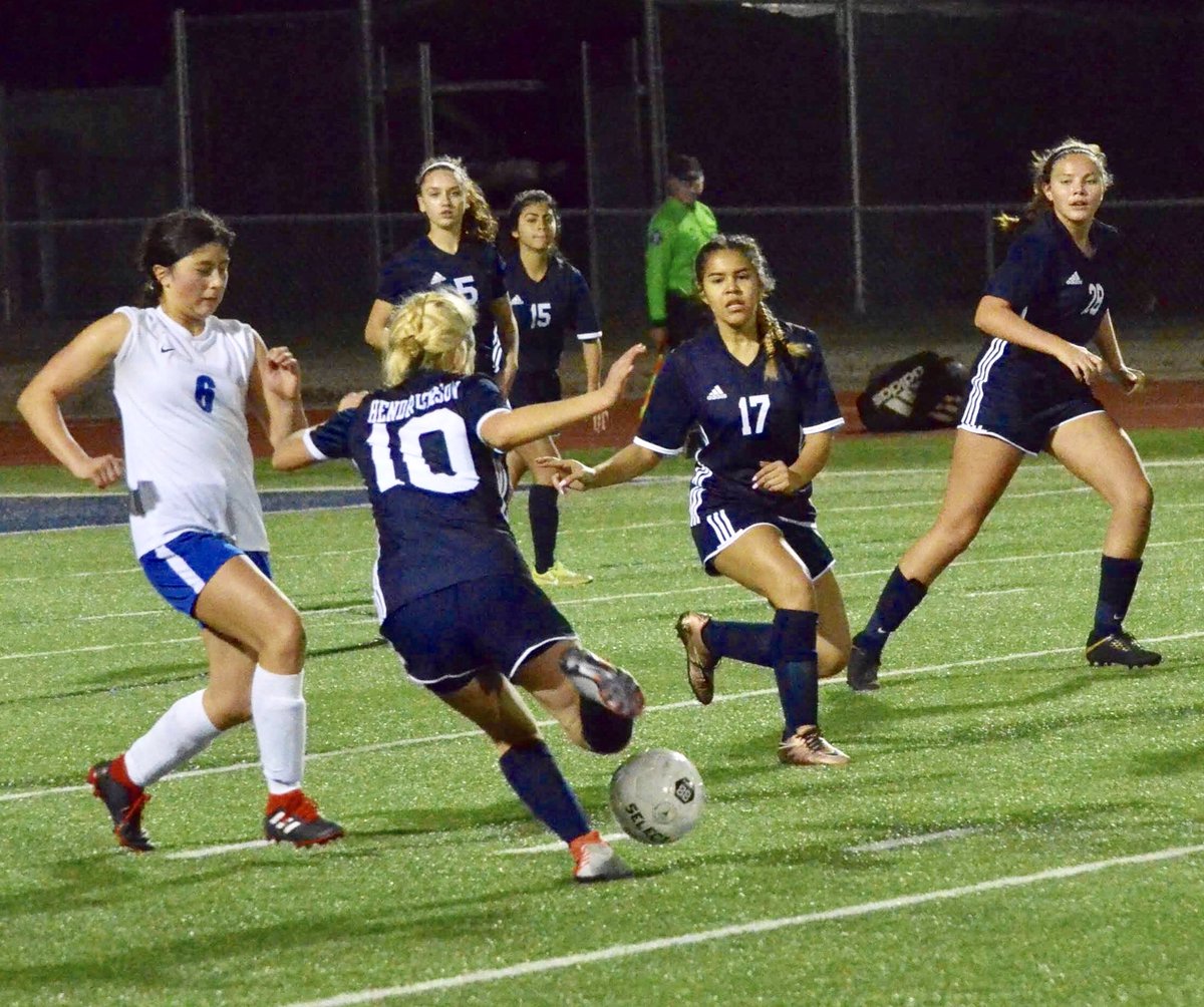 KMACandHeating's tweet image. Hendrickson vs. Leander Junior Varsity Soccer #MoodyGirls
@HHS_hawknation 
@PfISDAthletics 
#HawkYeah 
@kmacsports 
@HHSCO2021 
@varsity_news 
@jensennmoody 
@Moody_1235 
@HHS_HypeCrew
@HawkNationHHS @HawkWmnsSoccer 
@HHSHawkSoccer