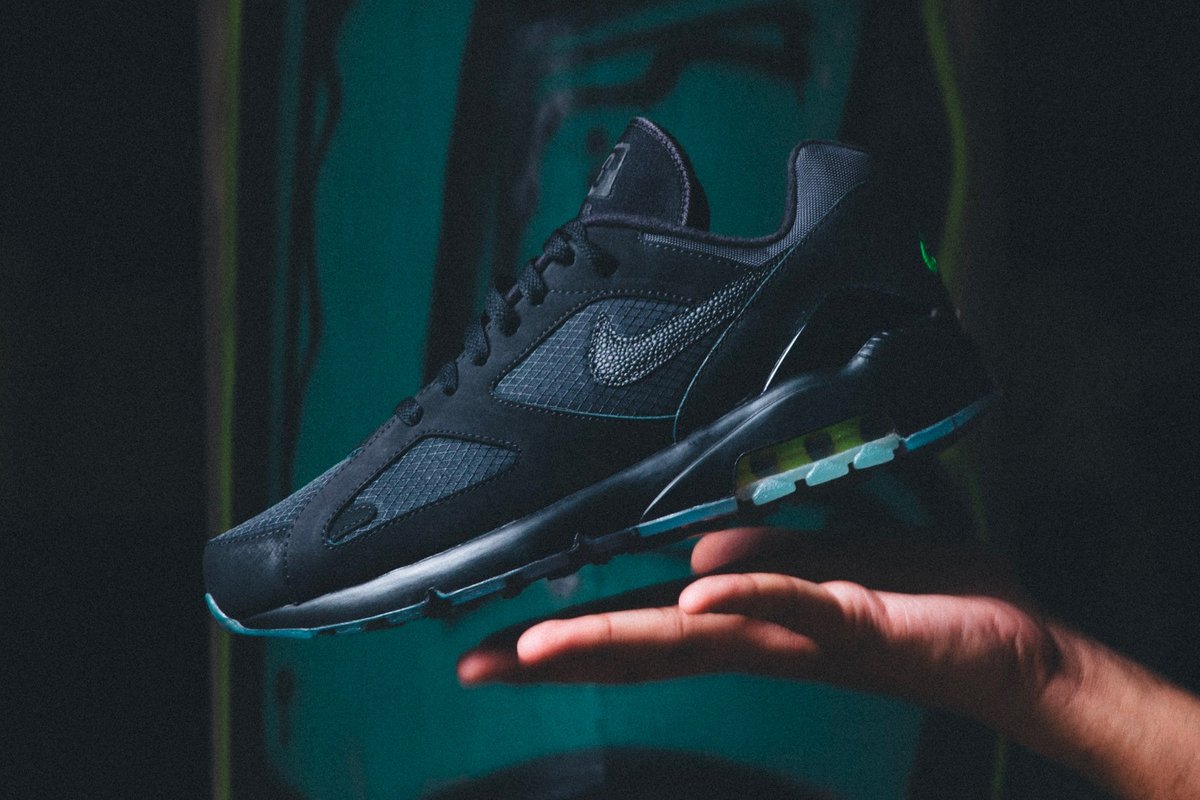 nike air 180 night ops