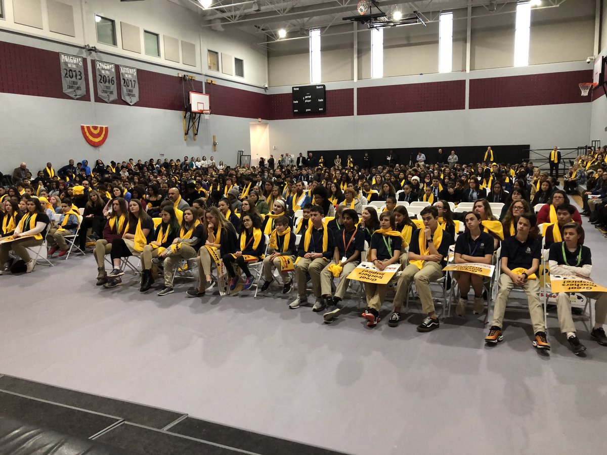 PACharters2023's tweet image. Everyone in this room is blessed because they have a choice! #SchoolChoice #pacharters