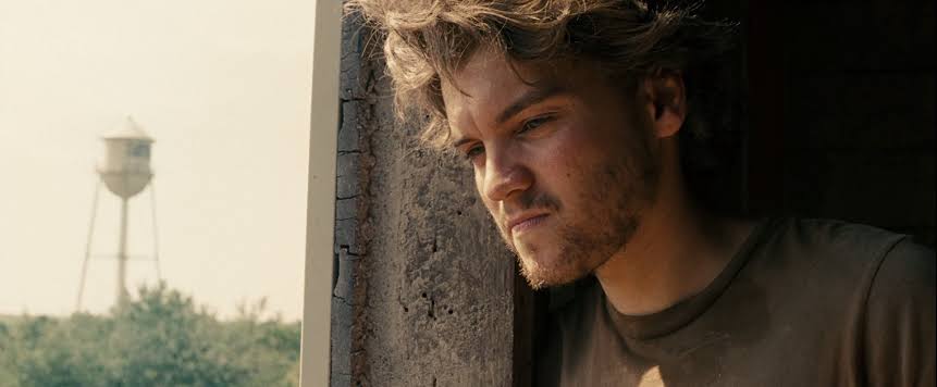 MovieGrafMG's tweet image. “Happiness only real when shared.” 

(Into the Wild, 2007)