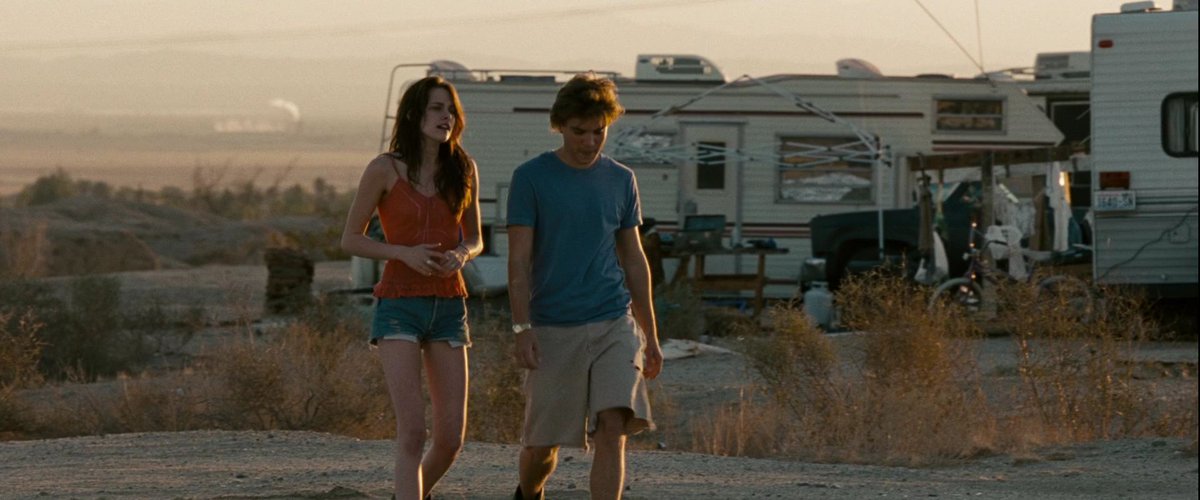 MovieGrafMG's tweet image. “Happiness only real when shared.” 

(Into the Wild, 2007)