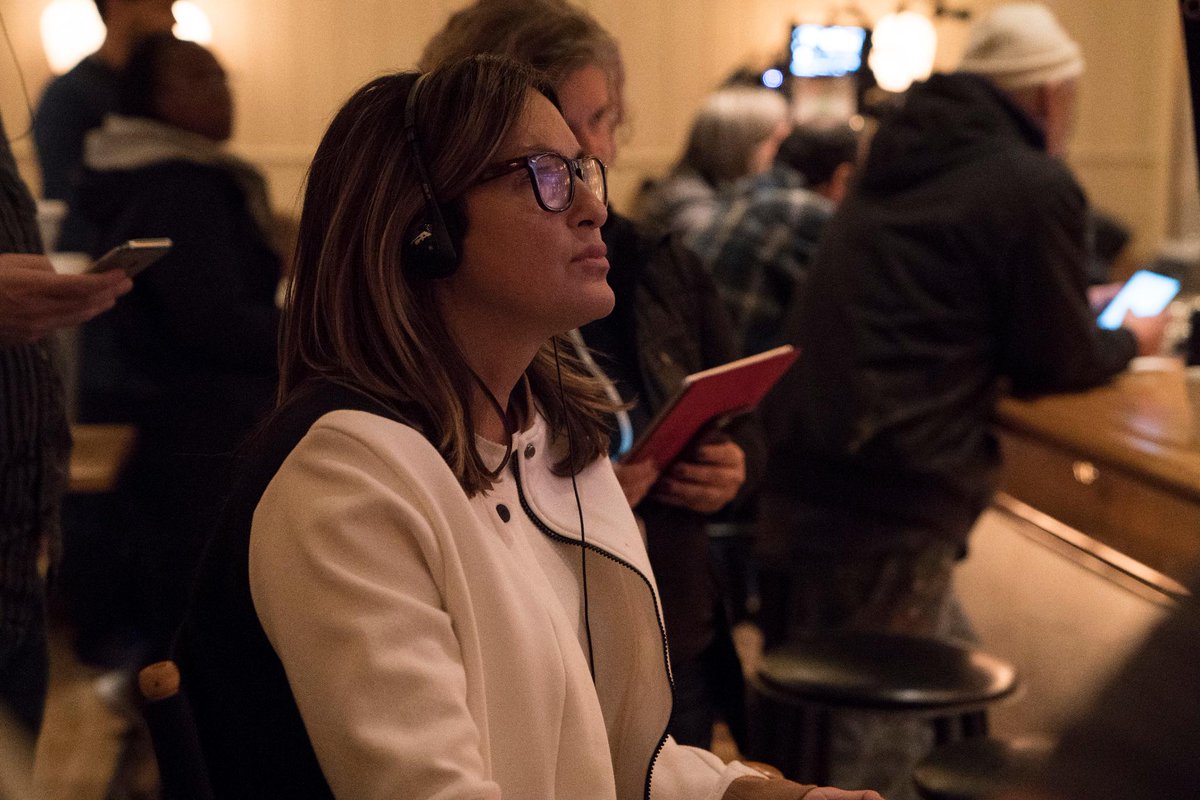 lawandordertv's tweet photo. This is a @Mariska appreciation tweet. RT &amp; ❤️ to wish a happy birthday to our one and only Lieutenant from #SVU! 🥳 https://t.co/xkLSAH8k8d
