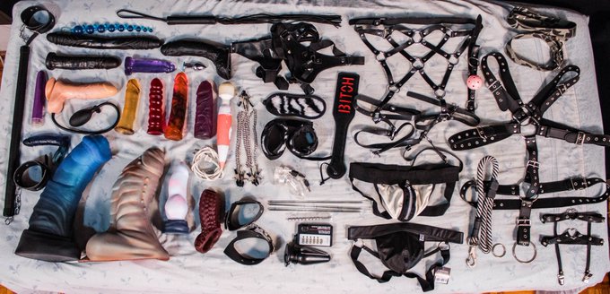 This is all my collection except from some fishnets. https://t.co/kQKbLT0HXb