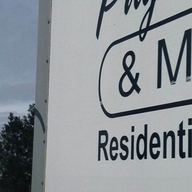 PagesWindows's tweet image. We will deliver anywhere... just so long as we have help getting out 😉
This was a fun delivery for many reasons, 1 being the area was stunning. Idaho is gorgeous. 2 it was so wonderful knowing ahead of time that if we could not make it up this drivew… bit.ly/2FSE06W