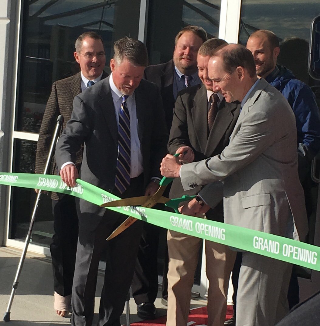 Alsco Uniforms on Twitter "Ribbon Cutting Ceremony with Mayor Travis