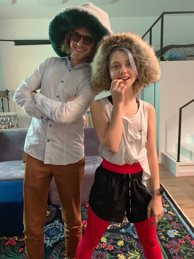 Dxn3FkOX4AQjHr5?format=jpg&name=900x900