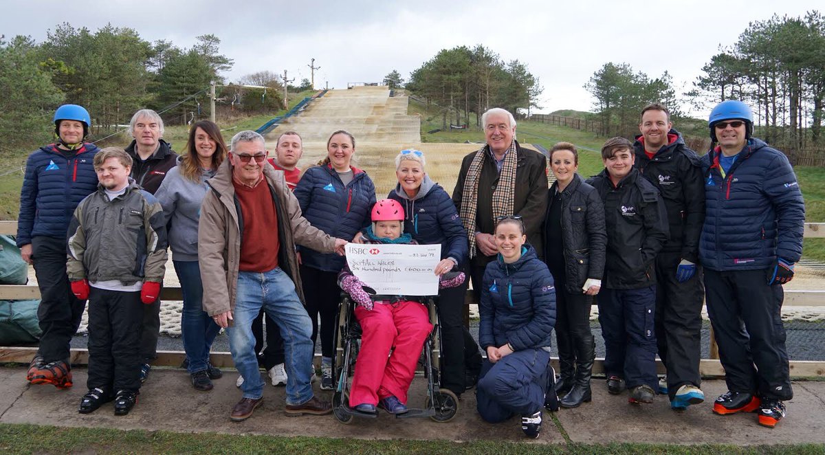 We are incredibly fortunate to have such phenomenal local support from the Llanelli Grammar School Old Boys &amp; Graig Former Pupils Association. A whopping £600 donated today❤️

It was a pleasure to show you around our club and hope you can visit us again soon 
#NoLimits 🏂⛷🎿❄️🏴󠁧󠁢󠁷󠁬󠁳󠁿