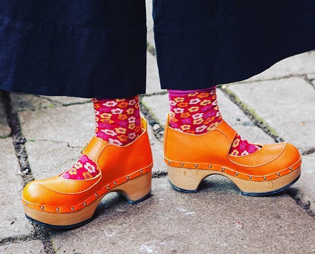 jackieloveclogs's tweet photo. The clog fairy says colourful clogs for spring!
Clicking my heels the dreaded tax return is in. Now cracking on with new clogs for @glosguild #guildat51 exhibition and @craftfestival #MadebyHand #Cheltenham #clogshop #comingsoon @madebyhandEng #MeettheMa… https://t.co/d2tK3HMC0F https://t.co/BnoiEkOcG8