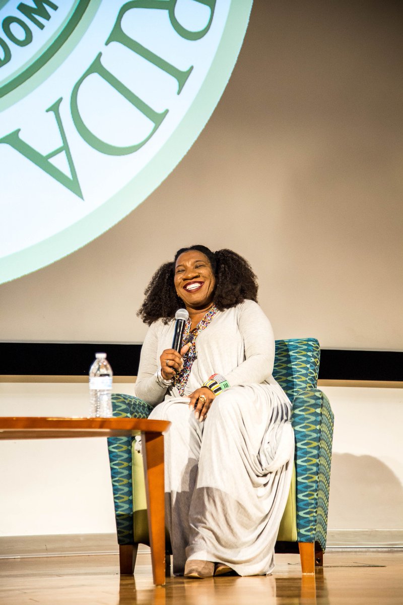 usforacle's tweet image. Creator of the "me too." movement @TaranaBurke spoke to students and community members about sexual violence in society at the first @LectureUSF event of the spring semester.

Photos by: Leda Alvim