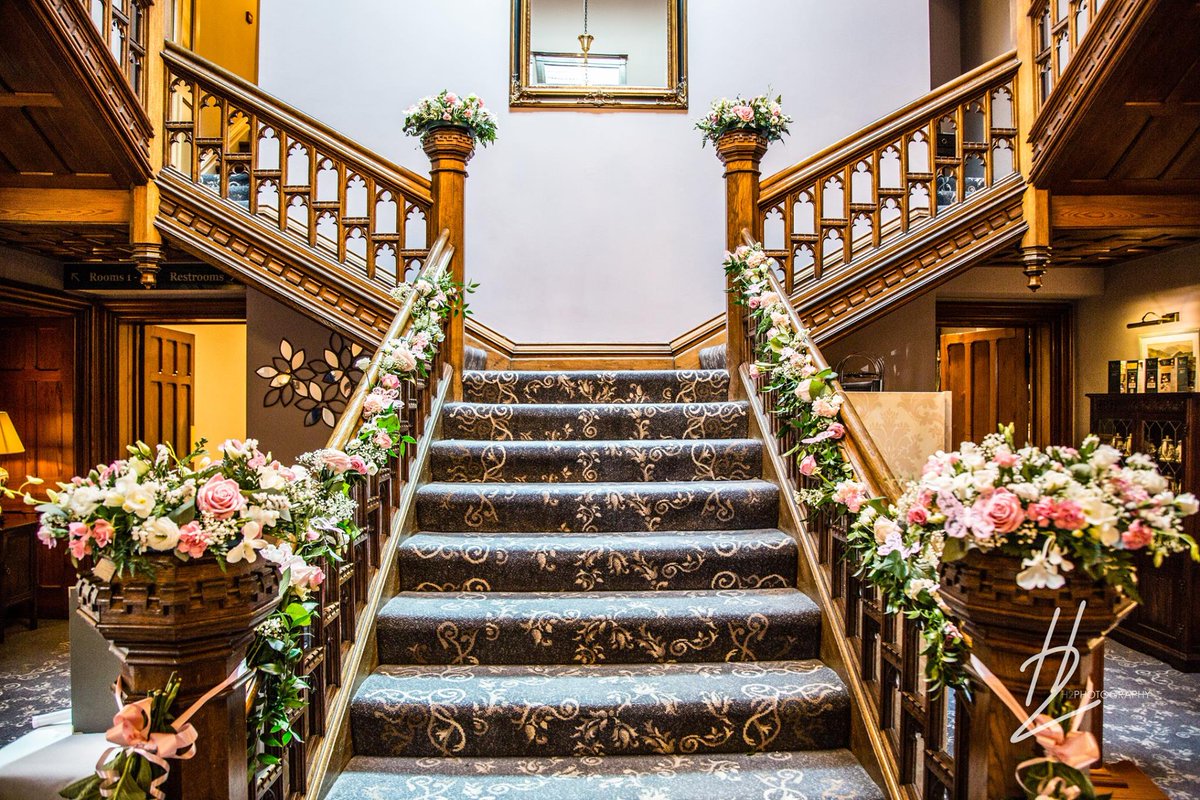 TheVillaLevens's tweet image. On Sunday 17th February it's your opportunity to view our stunning venue💒 #TheVilla's Wedding Fayre will be open from 11am-3pm &amp;amp; there will be over 20 wedding stalls, bridal fashion shows &amp;amp; show rounds. If you are in the process of planning your big day, be sure to come along💍