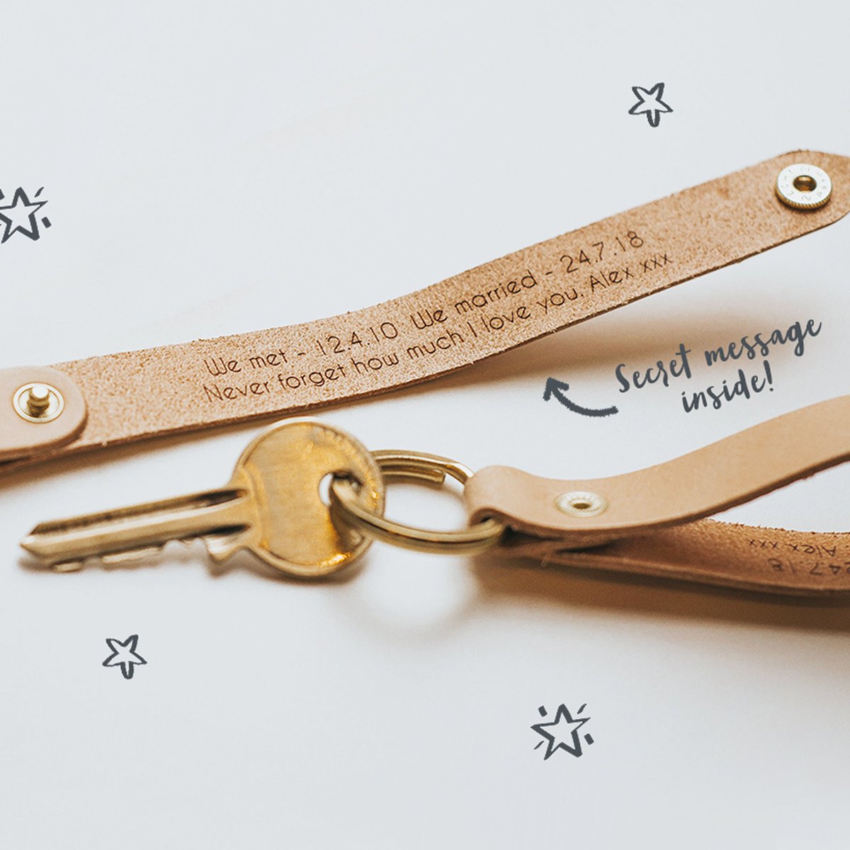 CreateGiftLove's tweet image. We ❤ our new keyring, don't you? Hide your secret message inside 🙈 Shop here &amp;gt; bit.ly/2CDbcfn