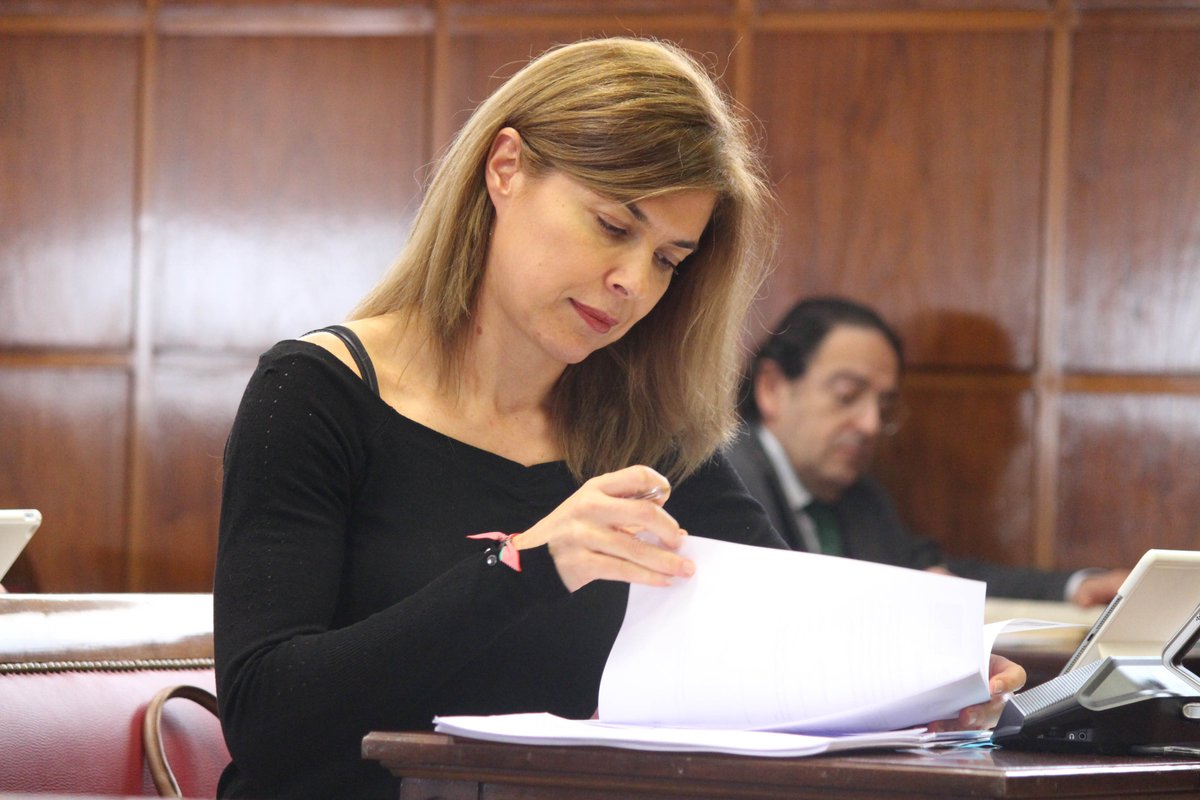 💬 <a href="/ClaraSanDamian/">Clara San Damián</a> ha pedido al Gobierno que lleve a cabo una batería de diez medidas concretas para mejorar las condiciones laborales  y salariales de los funcionarios de prisiones
📍 Comisión de Interior del <a href="/Senadoesp/">Senado de España</a>