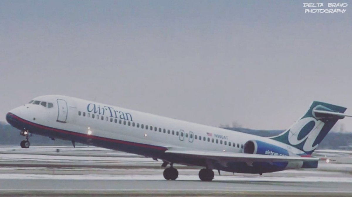 #Throwback to 2011 when the #GeraldRFordInternationalAirport had #AirTranAirways flights on their #Boeing717 to Fort Wayne Indiana