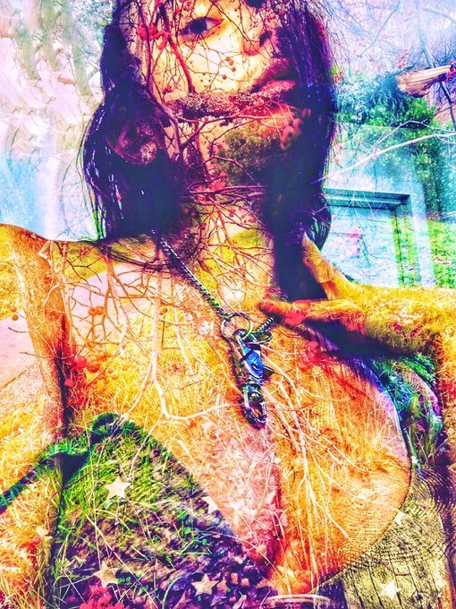 Watch Kisa Fae's leaked NSFW photo on TwXstars