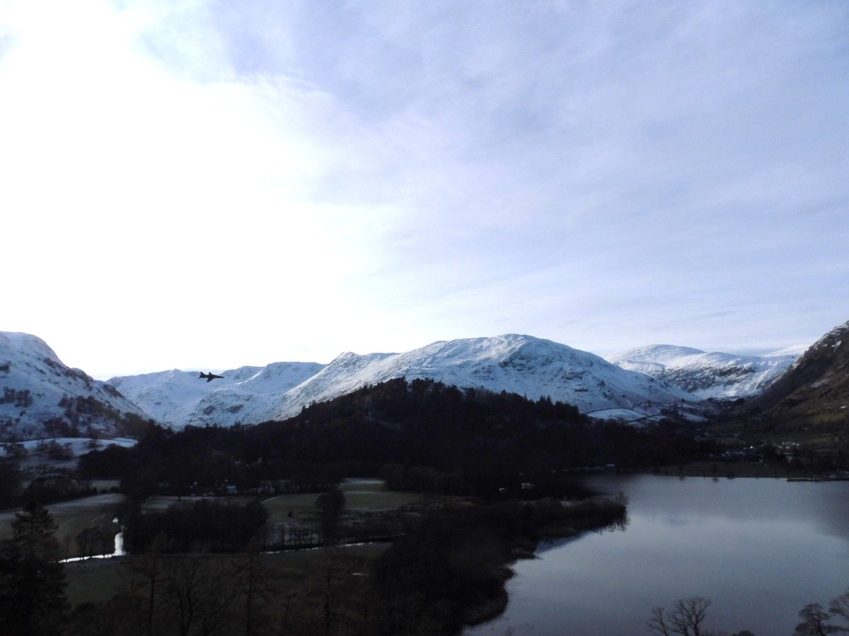 helvellyn's tweet photo. There's an RAF jet in there somewhere #ullswater #hevellyn #lakedistrict https://t.co/ktun47OxUp