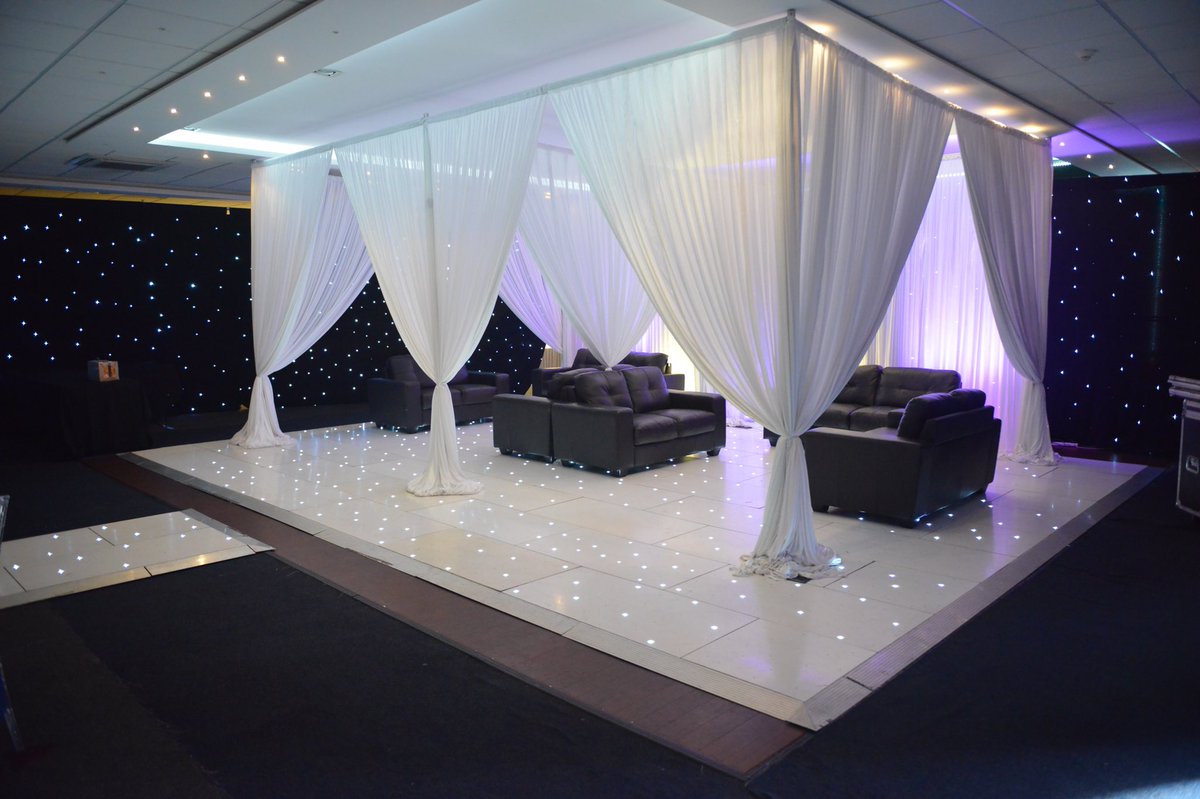 Royale_01's tweet photo. Are you planning a party this year? Whether it be a 21st birthday, an engagement party or even a Golden anniversary, Royale are here to help you plan every detail of the event.
 Get in touch with the team for a quote!
T: 01902 452828
E: info@rbssuite.com

#wednesdaythoughts https://t.co/cVR88rX1uT