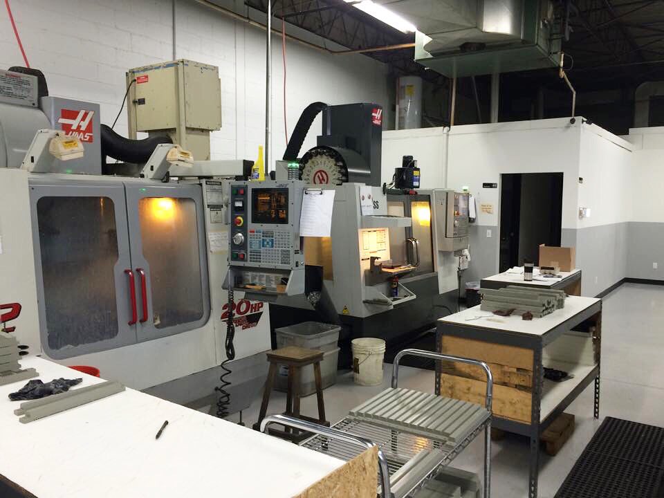 HunterMfgSvcs's tweet image. A clean &amp;amp; organized shop is a safe &amp;amp; efficient place to work ✅
#safetyiskey #machineshoplife #usmanufacturing #madeinnewjersey @Haas_Automation