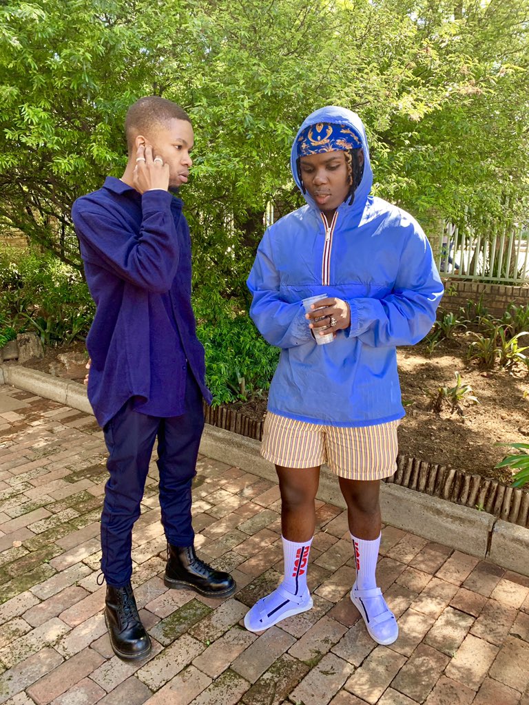 U M U T H I 📀 tweet media