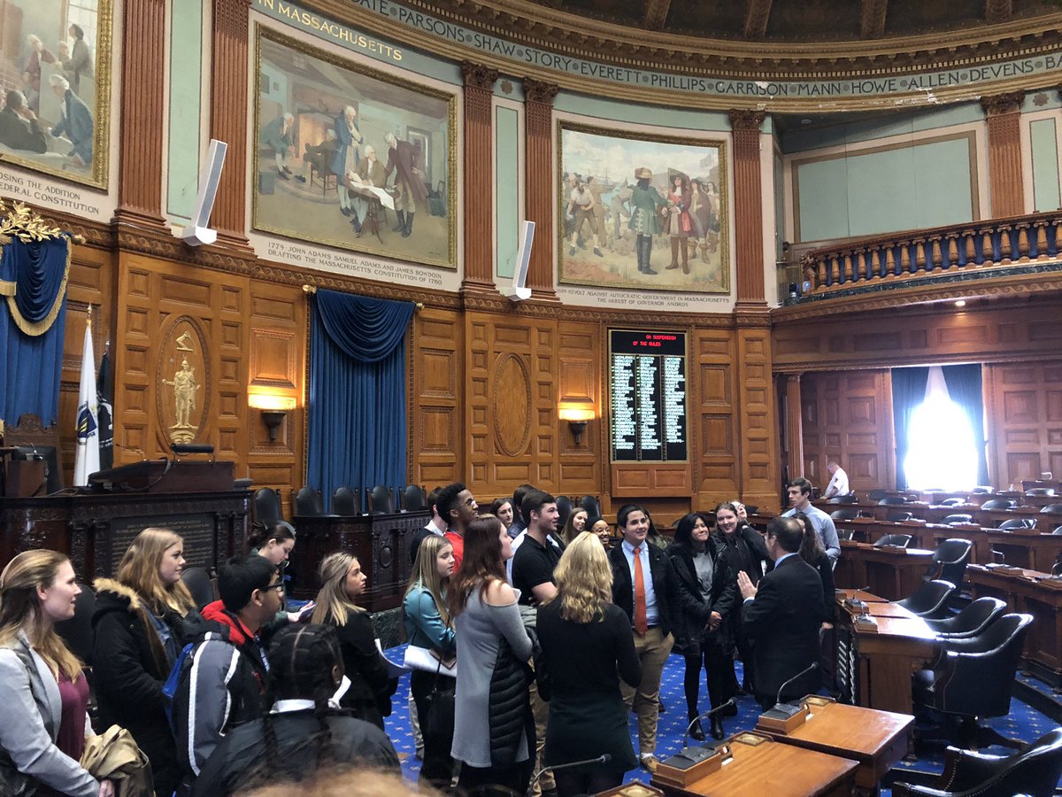bhodge2727's tweet image. Big thanks to @PaulFeeneyMA and @JimHawkins4Rep for meeting with us and agreeing to sign on to Jen Benson’s climate bill. Also thanks to @ourclimateus for organizing the entire day.