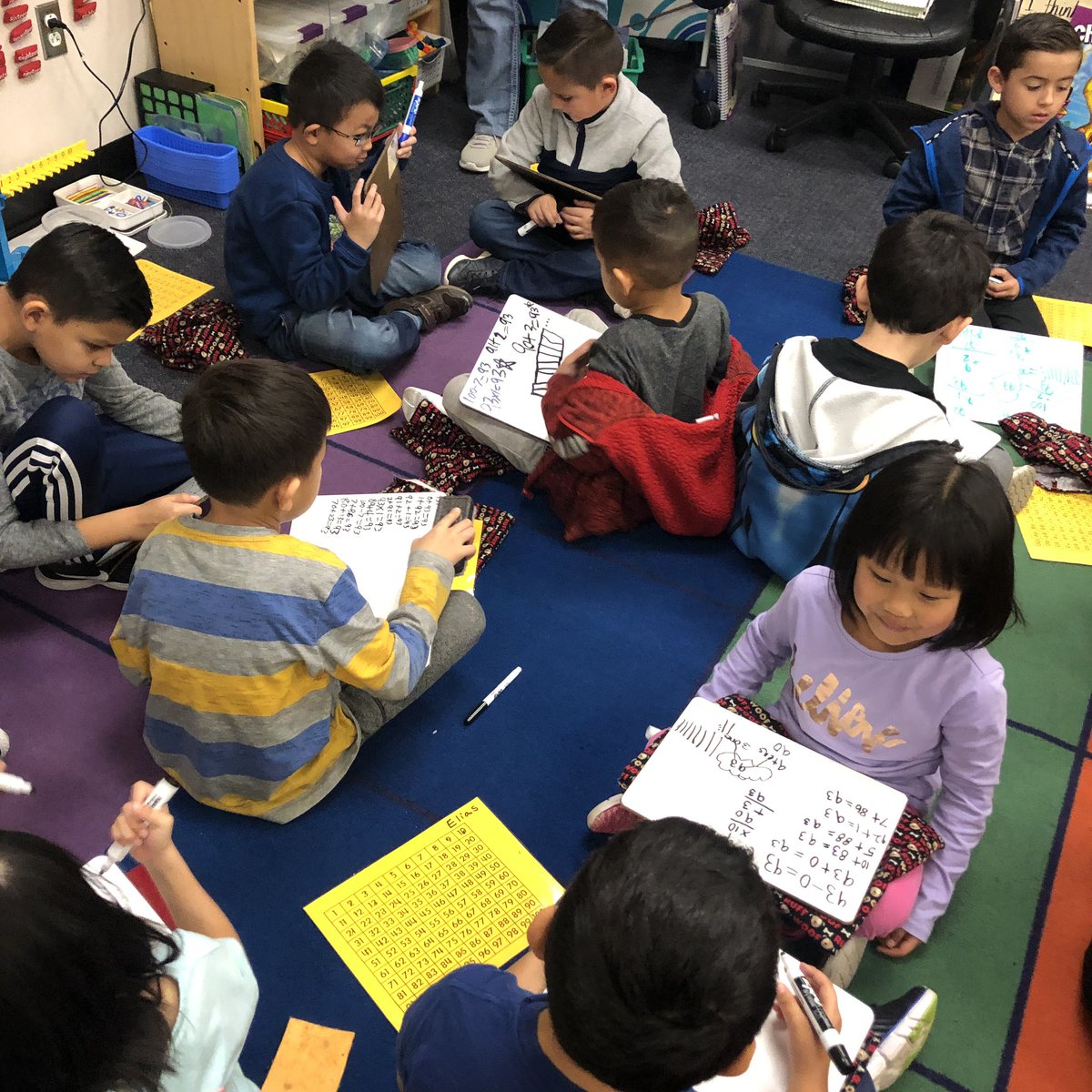 shelynsharks's tweet image. Ss in @HeidiGallegos19 create equations for the number of the day, 93. This is followed by using greater than and less than questioning on the 100s chart to determine the magic mental number. #numbersense #mathroutines #WeAreRUSD @rusdkids